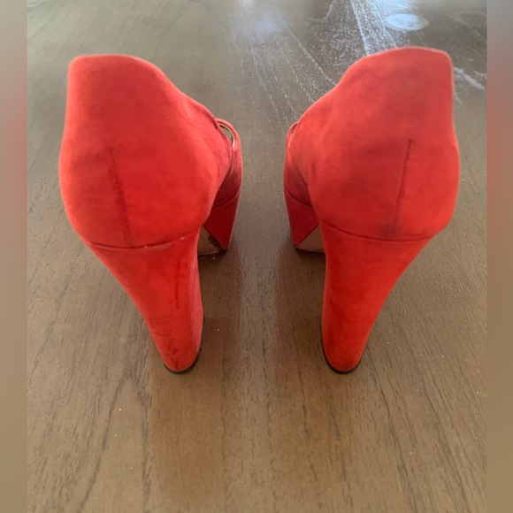 ZARA Trafaluc Peep Toe Platform Pumps  👠 - Picture 3 of 8